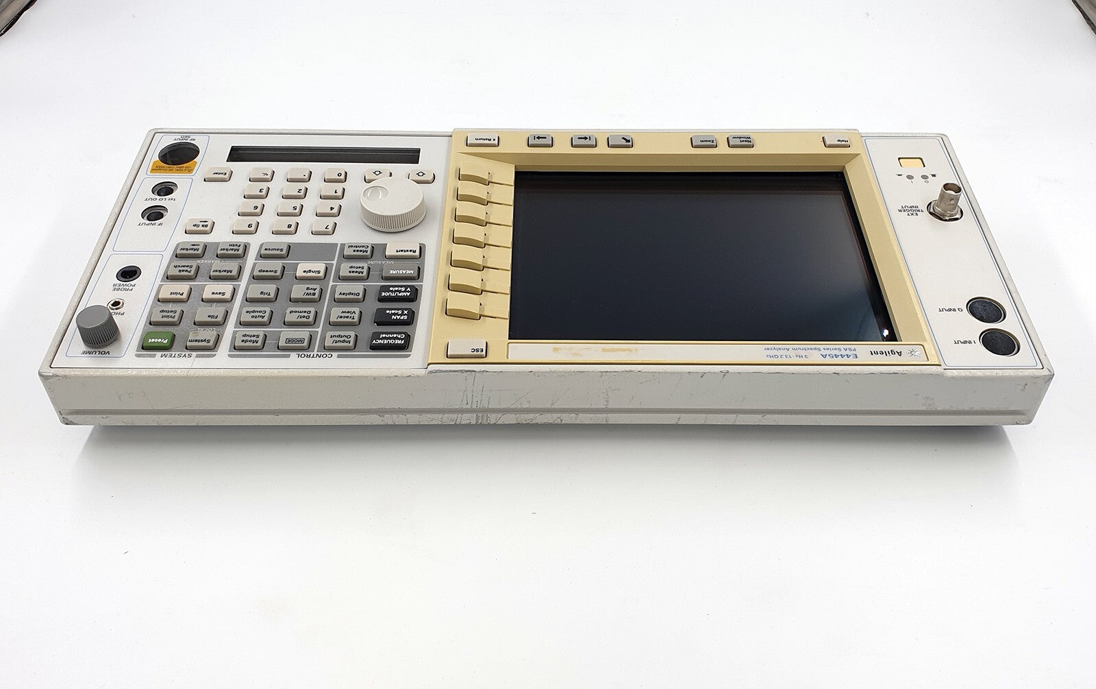 E4445A Spectrum Analyzer Front Panel by Agilent