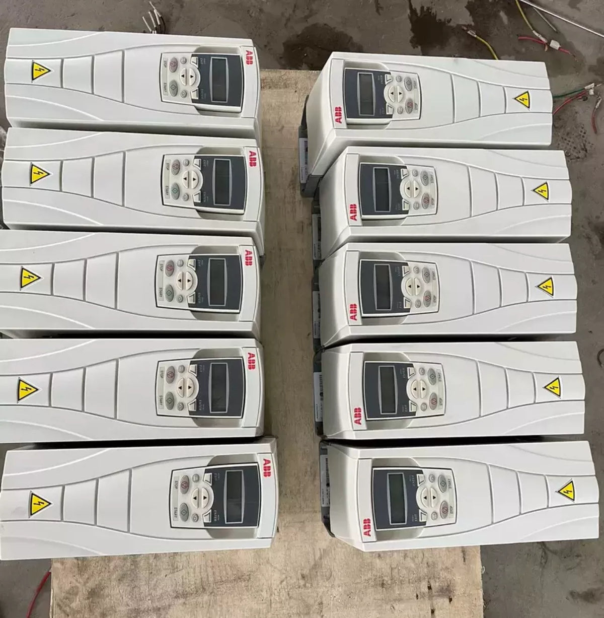 ABB ACS550-01-04A1-4 Variable Frequency Drive