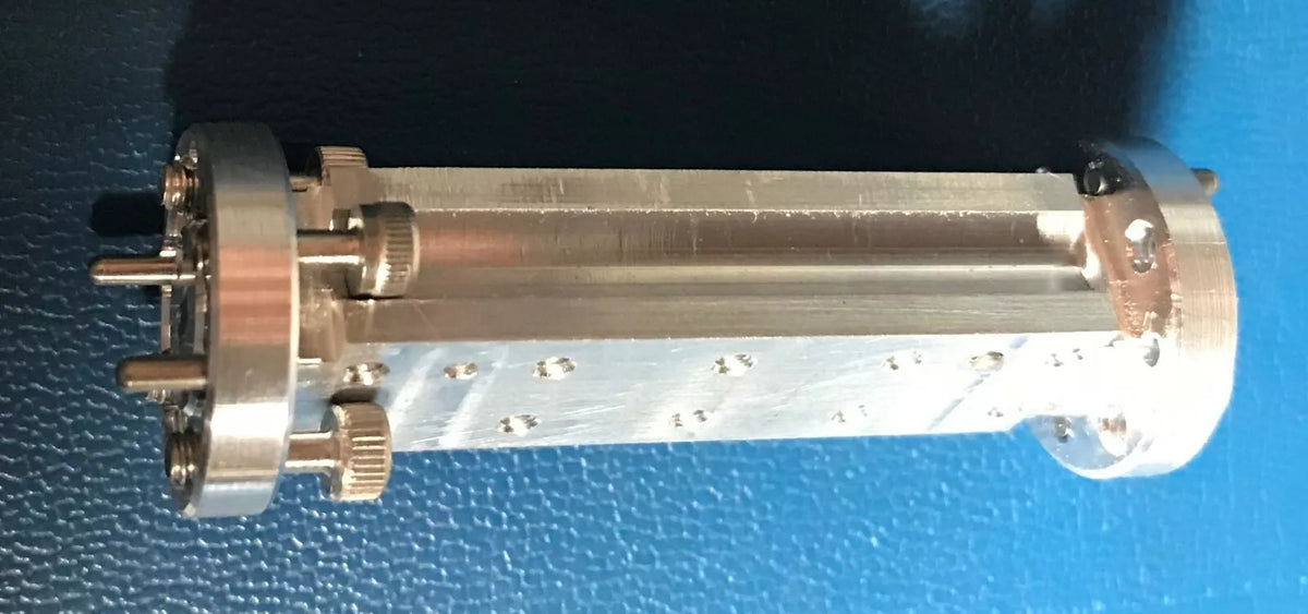 Agilent Keysight HP Waveguide V Band Straight Adapter Isolator