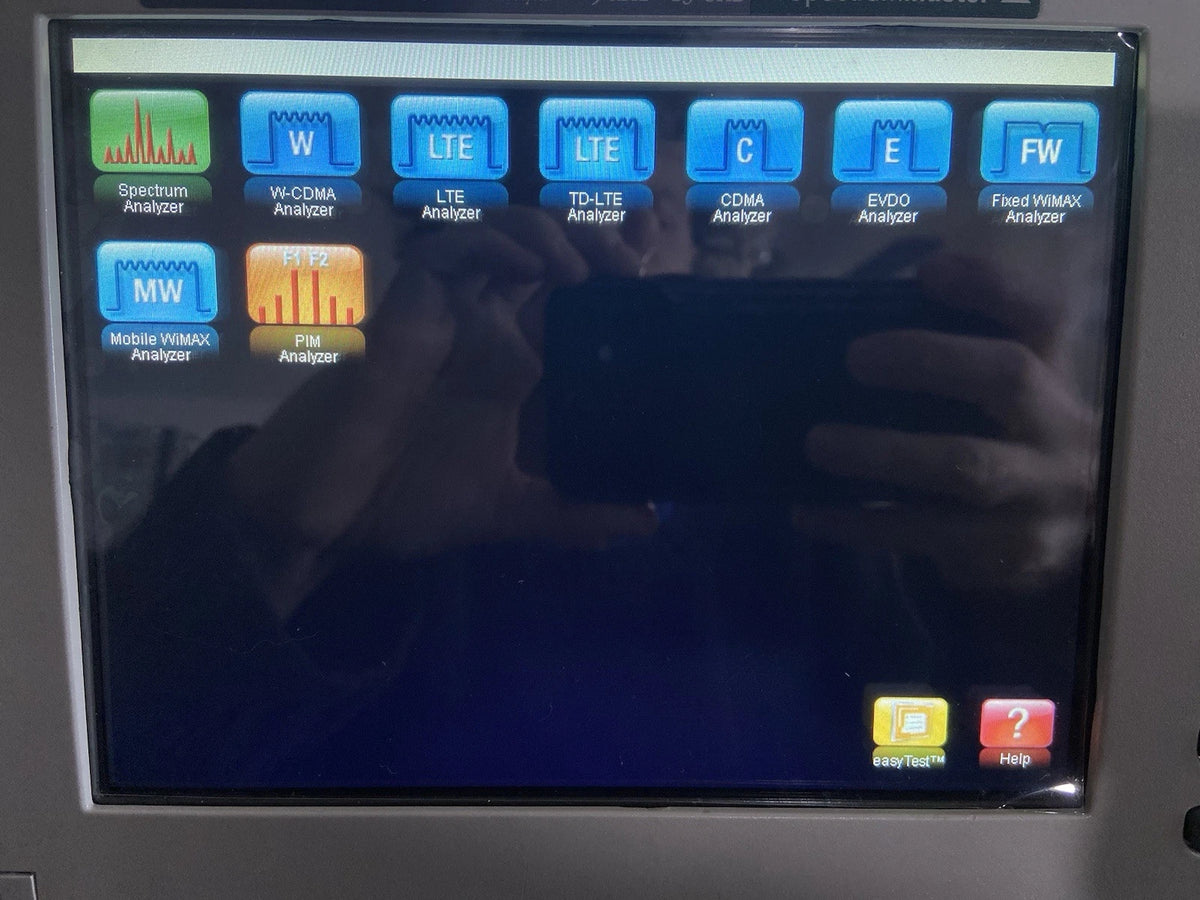 Anritsu Handheld Spectrum Analyzer Master MS2720T Portable with Excellent Calibration and Options