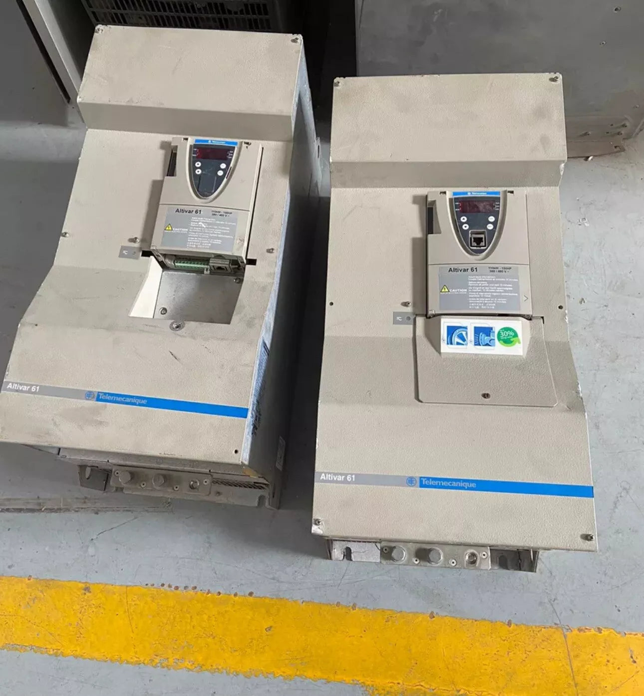 Schneider Electric ATV61HC11N4 Variable Frequency Drive