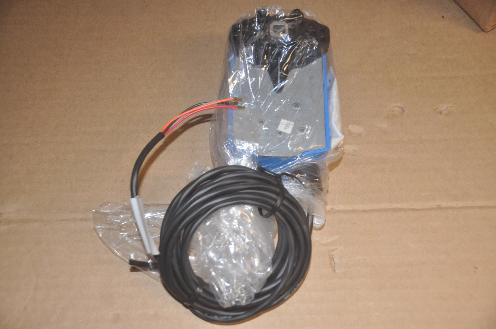High-Quality AnaInstr Portable Digital Multimeter Kit