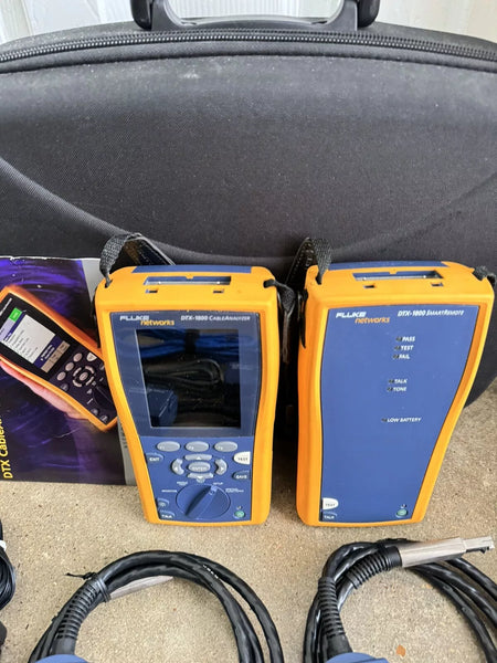 Fluke Networks DTX-1800 Cable Analyzer Kit with DTX-CHA001A CAT6 Channel Adapters