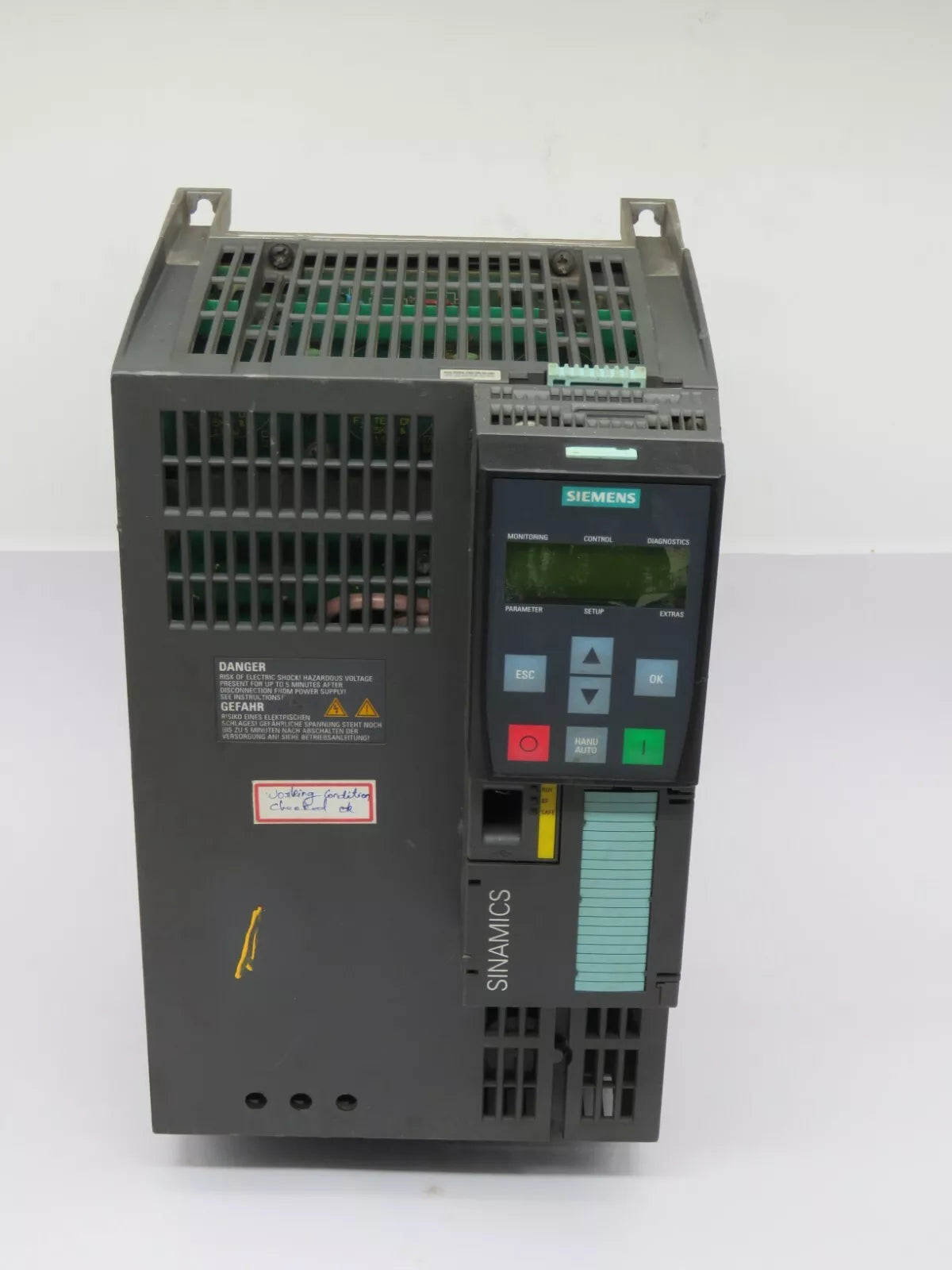 Siemens 6SL3224-0BE25-5UA0 Power Module 240 380-480 VAC 21.9 AMP 50/60 HZ