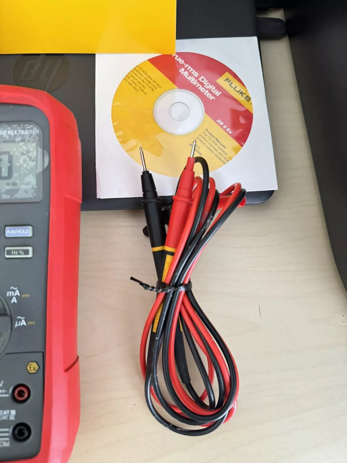 Fluke 28 II Ex True RMS Multimeter with Leads & Bag - Tested