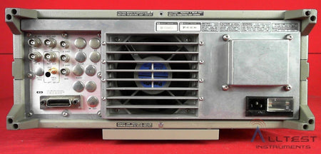 HP Agilent Keysight 8644A-001-002-004 Synthesized Signal Generator