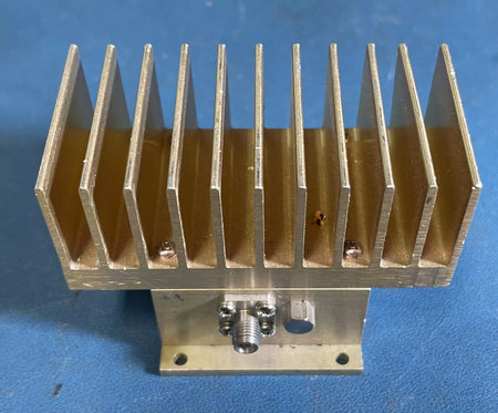 Keysight Narrow Band Medium Power Amplifier 20MHz-1000MHz 15dB RF Amplifier