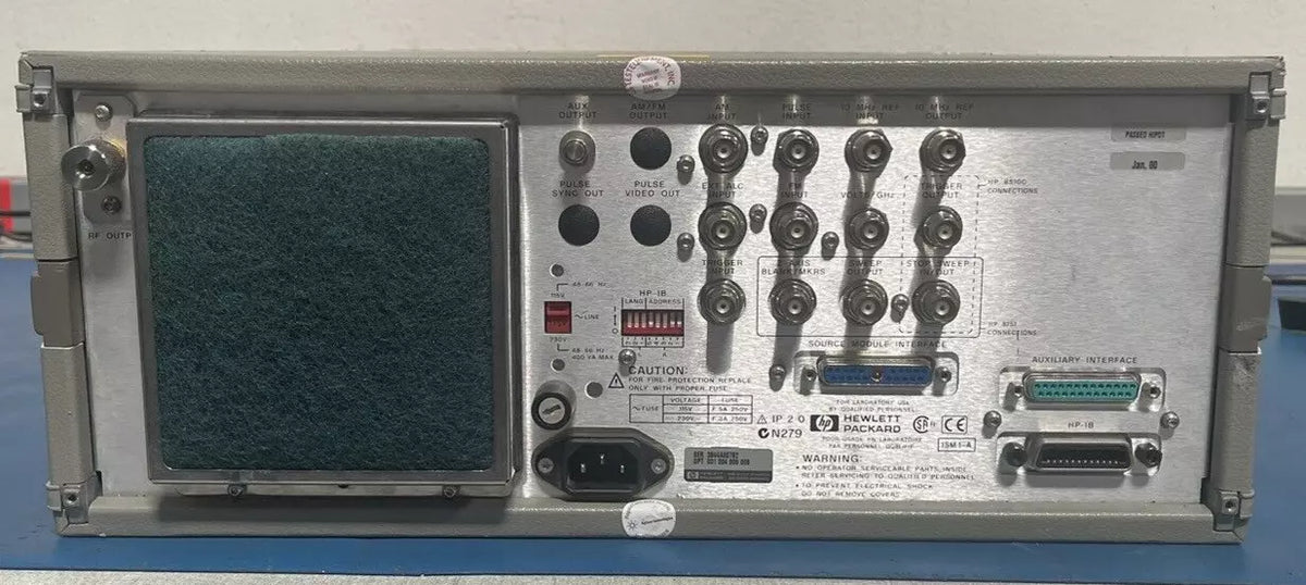 Agilent/Keysight 83640A Opt 001,006,008 Synthesized Signal Generator 10MHz-40GHz