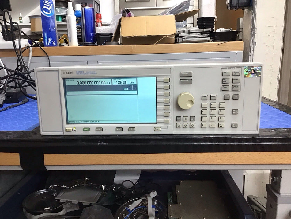 Agilent HP E4428C ESG Analog Signal Generator Dc-6 GHz UNB 506 Cal'd Low Noise!
