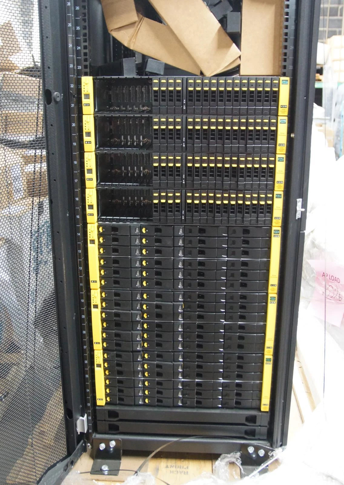 HPE 3PAR StoreServ 8440 Controller with 6x 8400 Disk Array No HDD