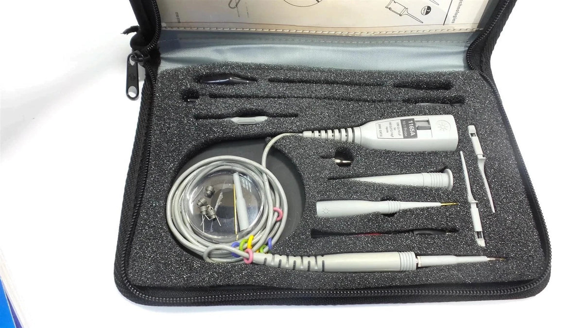 Lot 4 Agilent 1160 Series (1165A) Miniature Passive Probe with Accessories