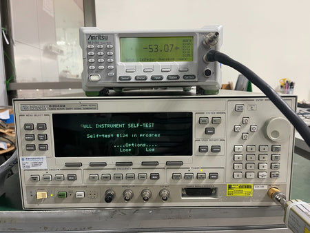 HP Agilent 83640B 10MHz-40GHz Synthesized Sweep Signal Generator _330_AS-IS - XG eqpt