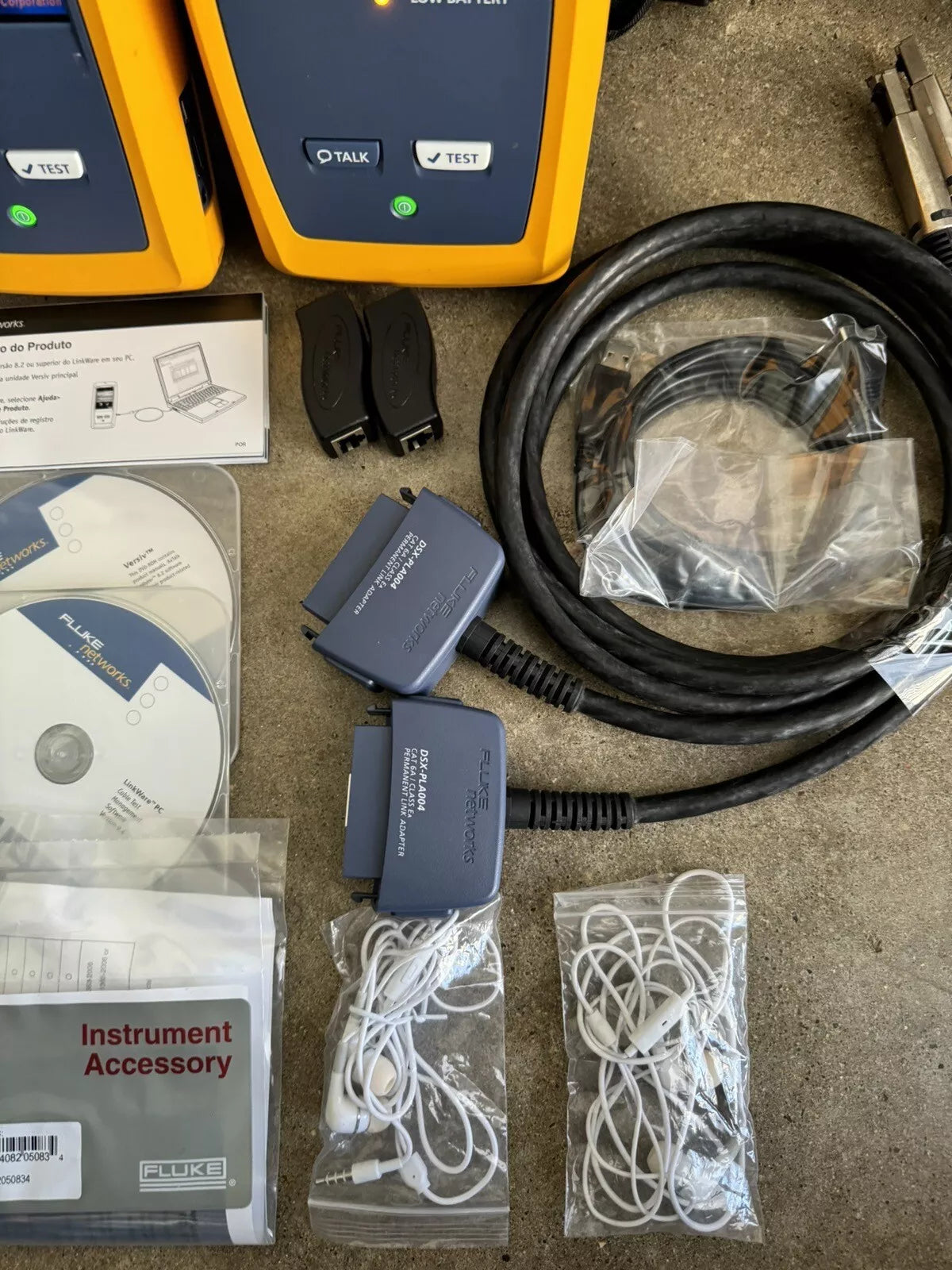 Fluke Networks DSX-5000 Versiv Cat6 LAN Cable Certifier Tester (CAL 2023-2024)