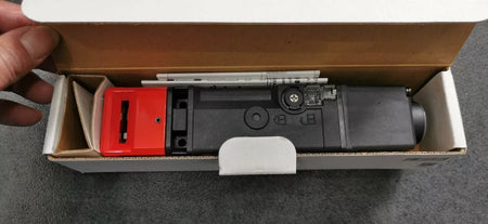 OMRON D4SL-N4NDA-D4 Safety Door Switch - 1PC New