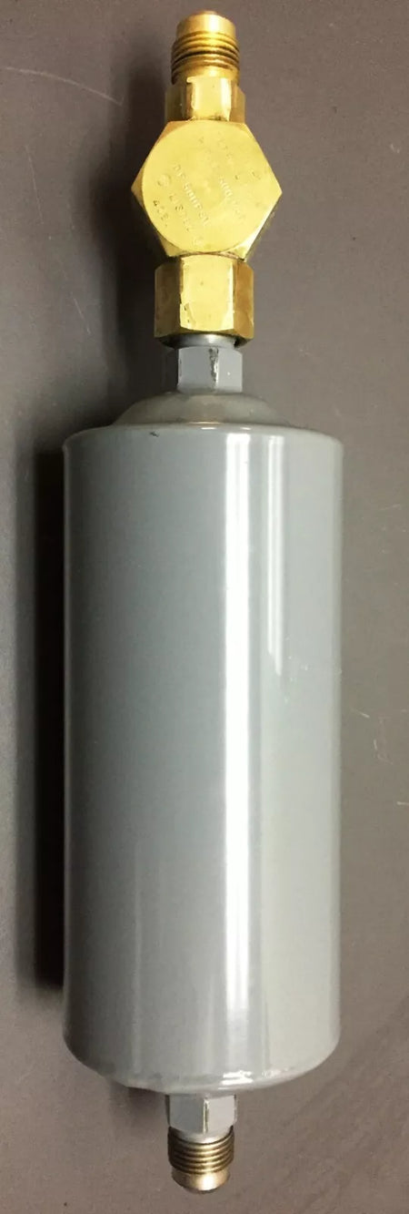 Sporlan C-304 Liquid Line Filter Drier w/Parker R 12-22-500-502 Refrig Liquid In