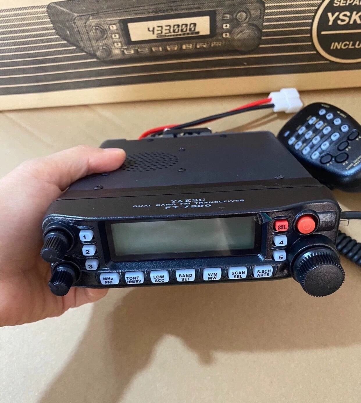 YAESU FT-7900R Dual Band 50W FM Transceiver Mobile Radio UHF VHF