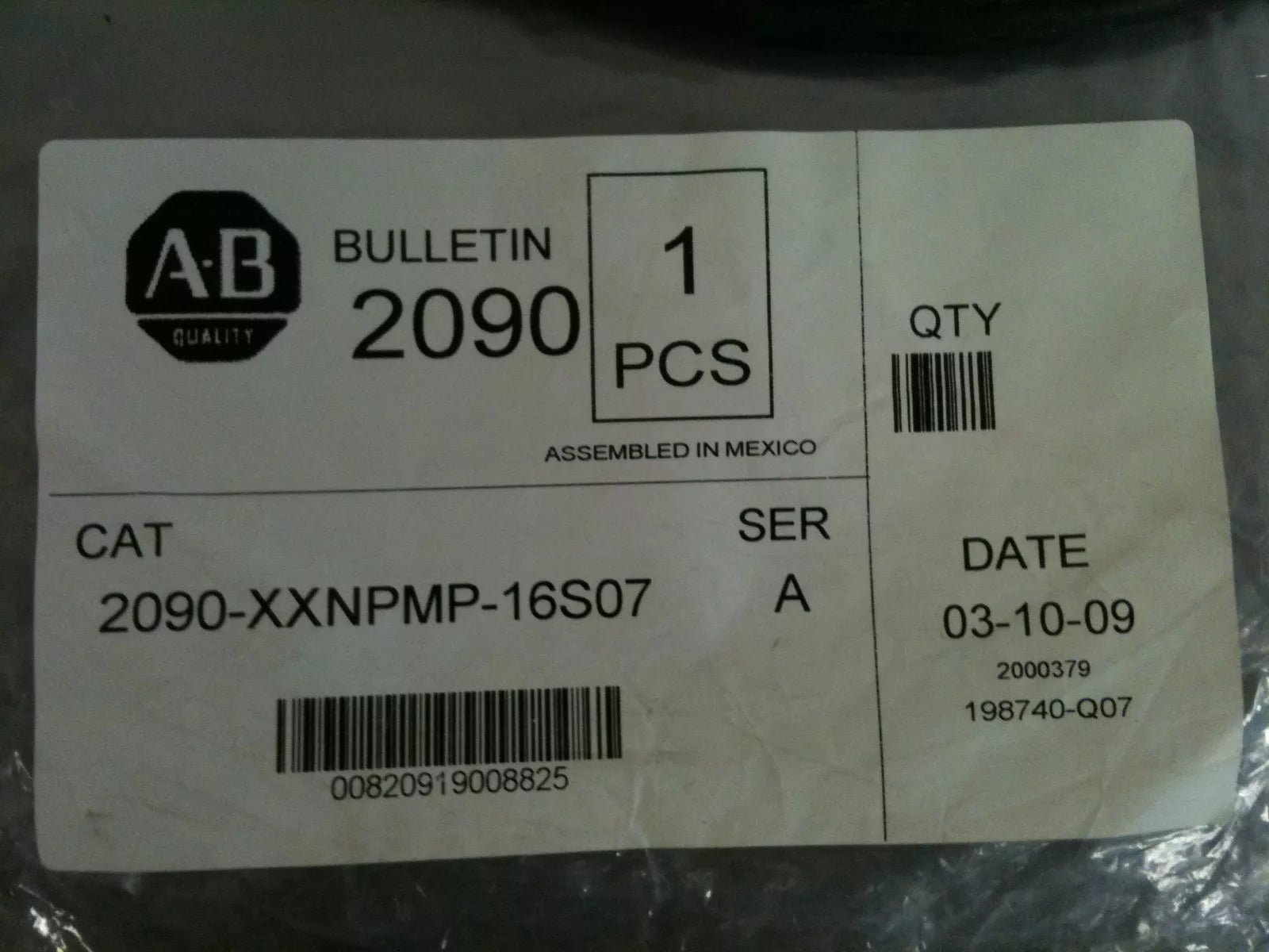 Allen Bradley 2090-XXNPMP-16S07 Motor Power Cable 7M