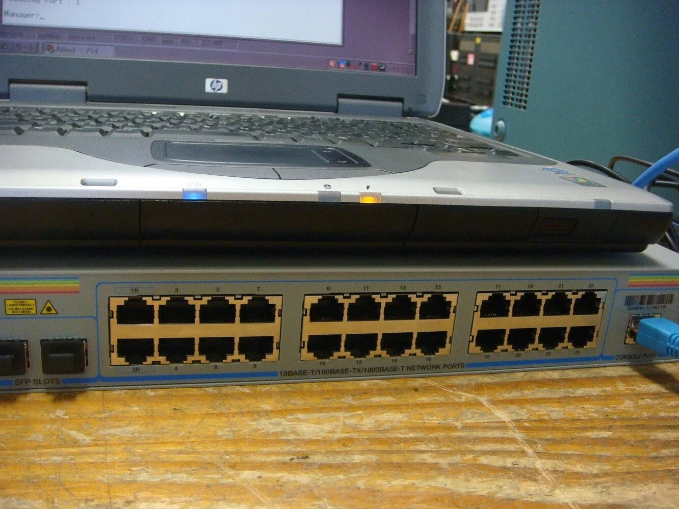 CenterCOM GS924S 24 ports Gigabit Ethernet Smart Switch