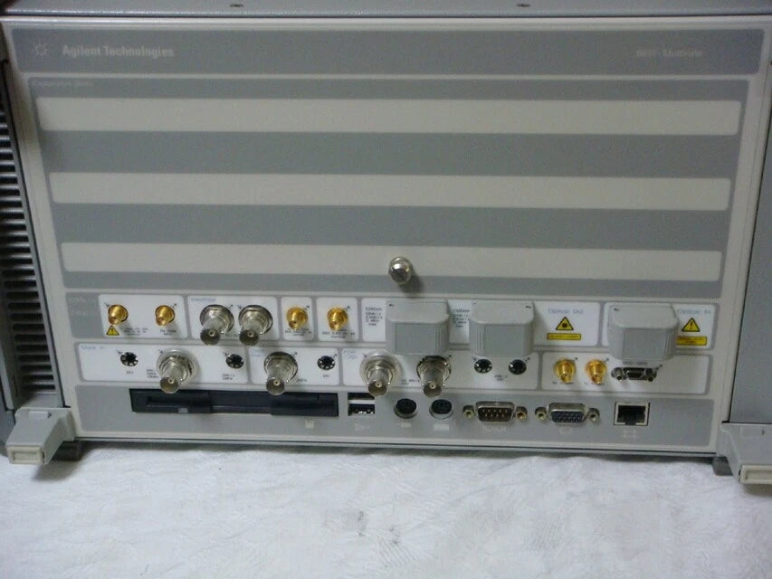 Agilent J7232A 004/106/325/330/610/UK6 OmniBER OTN Communications Analyzer