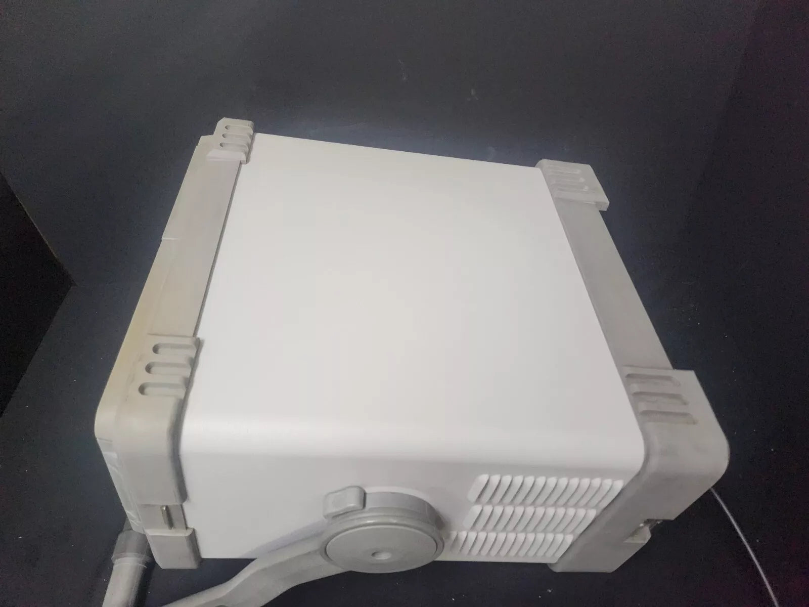 Agilent E7402A EMC Analyzer 9kHz to 3GHz with Opt 1DR, 1DS, 060, B72