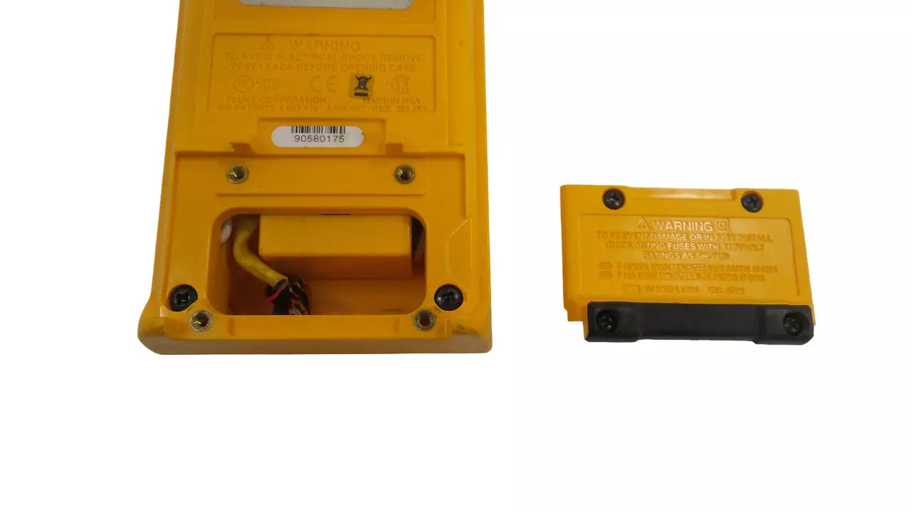 Fluke 27 Multimeter with Case, Probes & 85RF