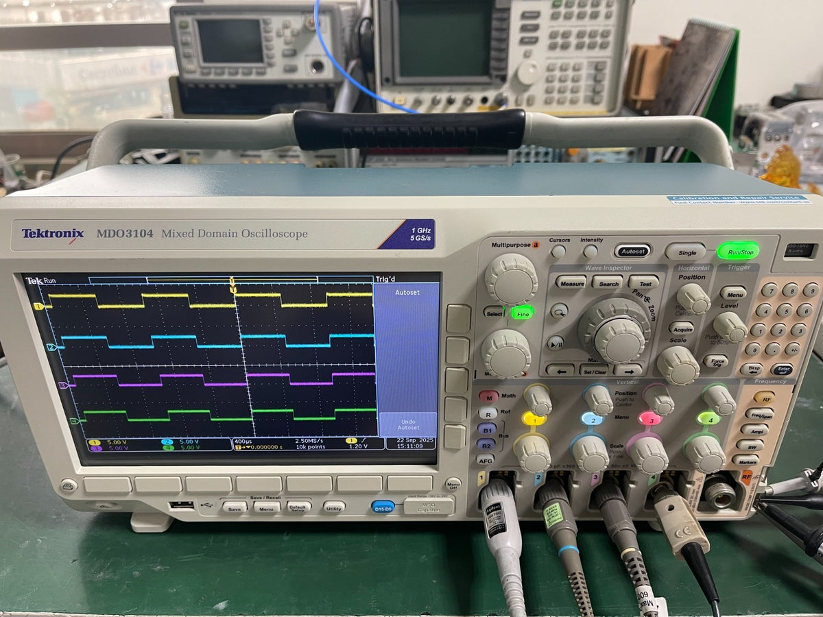 Tektronix MDO3014 Mixed Domain Oscilloscope 1GHz, 5 GS/s