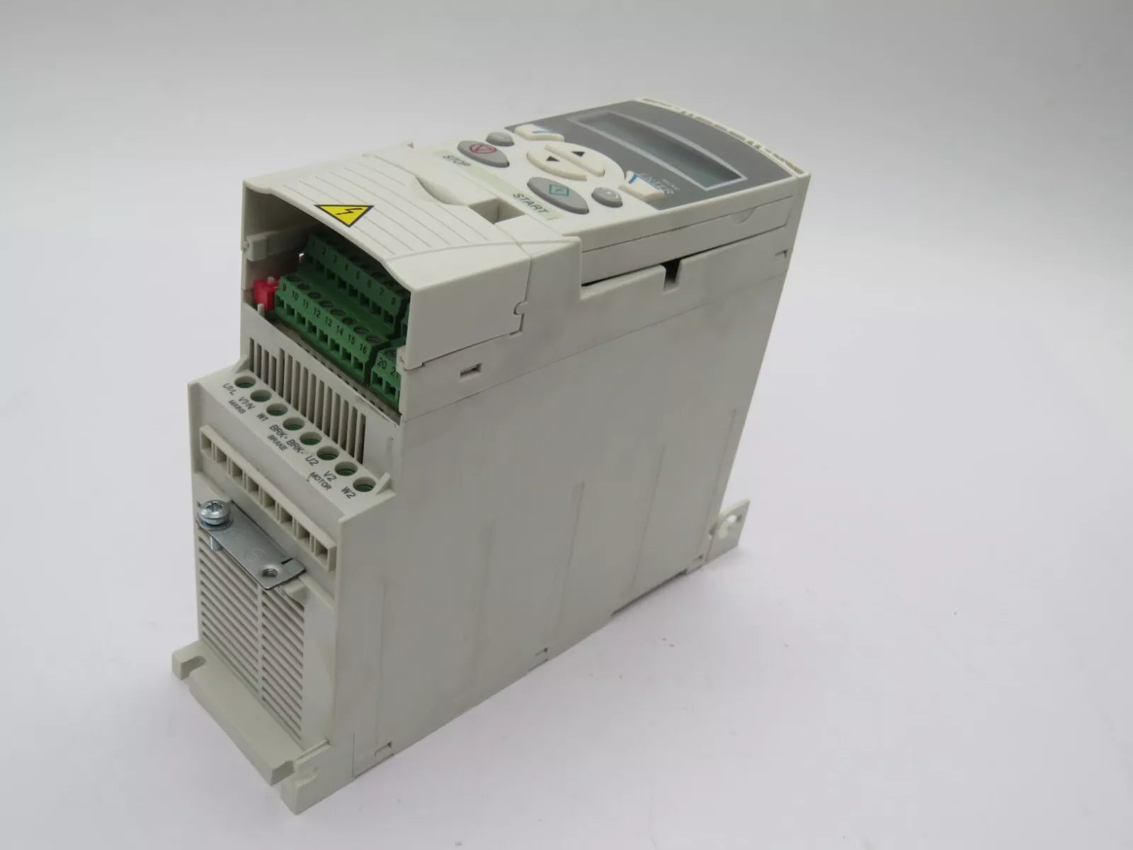 ABB ACS355-03E-02A4-4 Inverter Drive 50Hz Frequency 380-480V AC 2.4 Amp