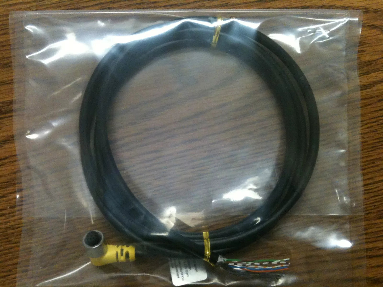 Cognex CCB-84901-0501-02 In-Sight Right-Angle Breakout Cable, 2M