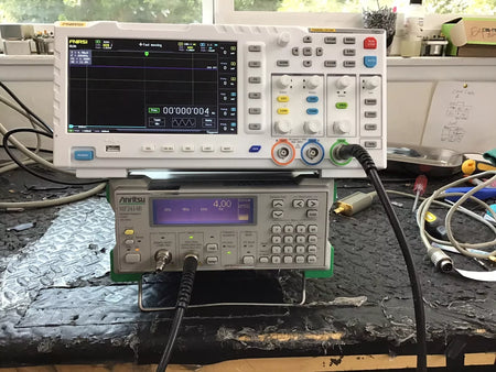 Anritsu MF2414B 10Hz - 45.5 GHz Microwave Frequency Counter with NIST Calibration Option 3