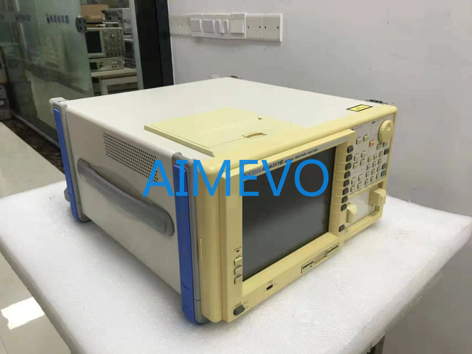 Yokogawa/Ando AQ6317B Optical Spectrum Analyzer 600-1750 nm