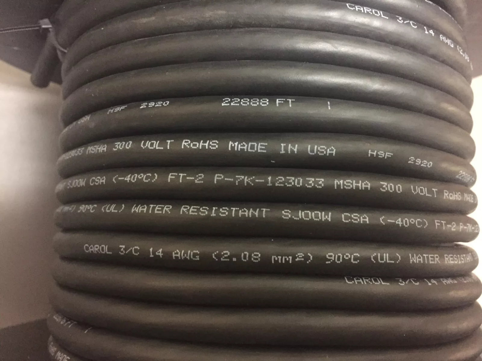 Carol 01360 14 AWG 3 COND SJOW 90C 300V Water Resistant Cable Black 85FT