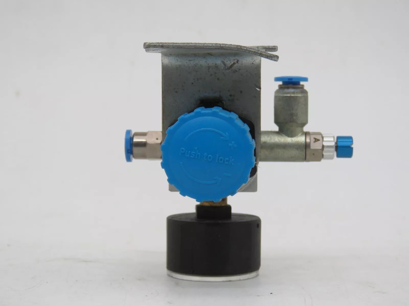 Festo LR-D-Micro-526323 Pressure Regulator with Gauge