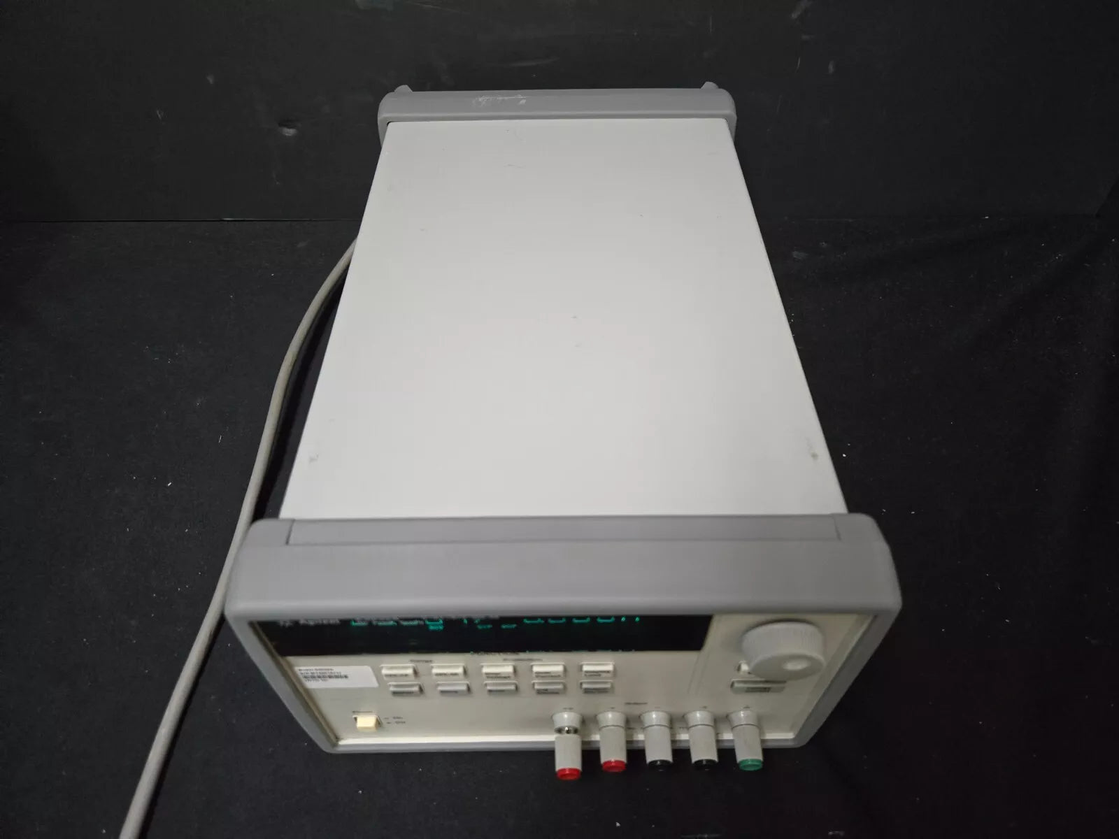 Agilent E3632A DC Power Supply 0-15V 7A / 0-30V 4A (6717)