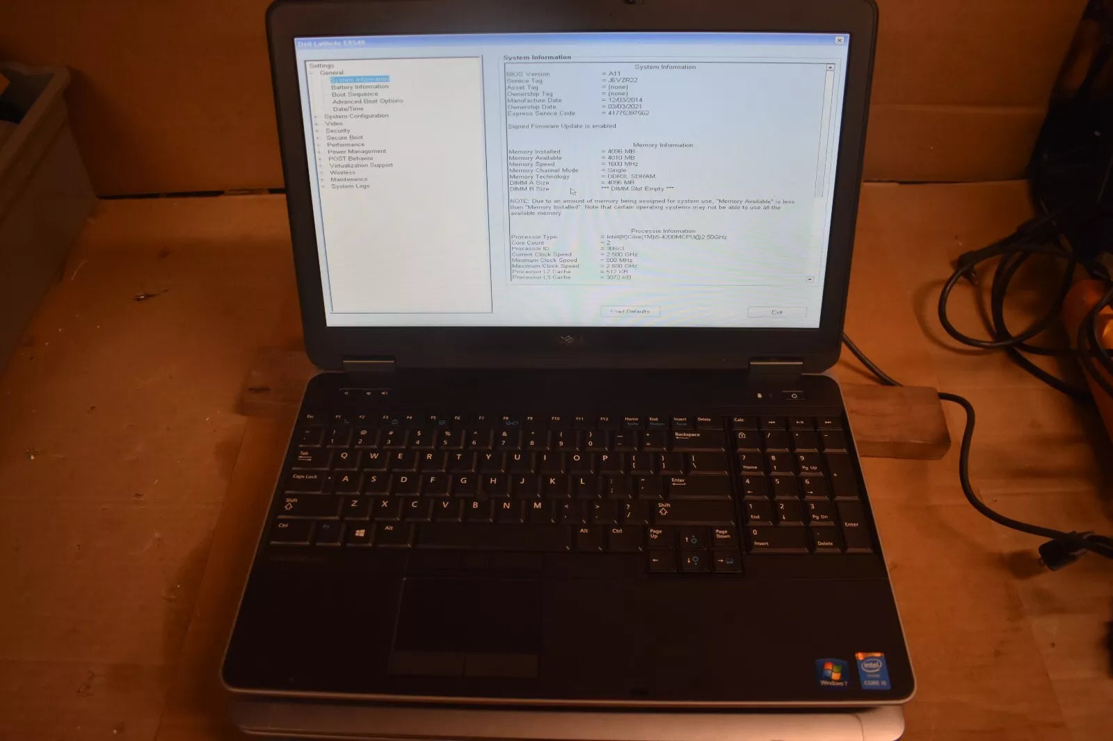 Compact Anainstr Mini Air Purifier with HEPA Filter