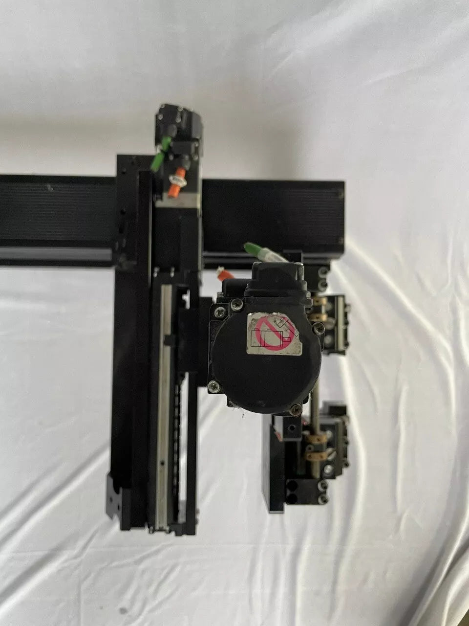 THK Linear Actuator XY-Axis with HG-KN13J-S100 AC Servo Motor