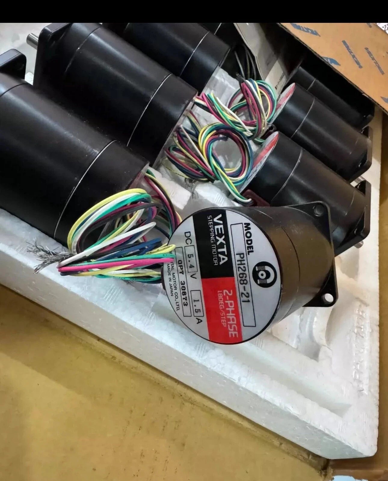 VEXTA PH268-21 High Torque Stepper Motor
