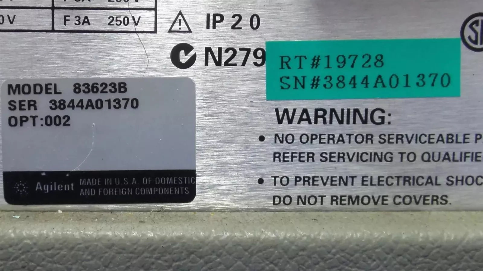 Agilent 83623B Synthesized Swept-CW Generator, 10 MHz-20 GHz, Opt 002