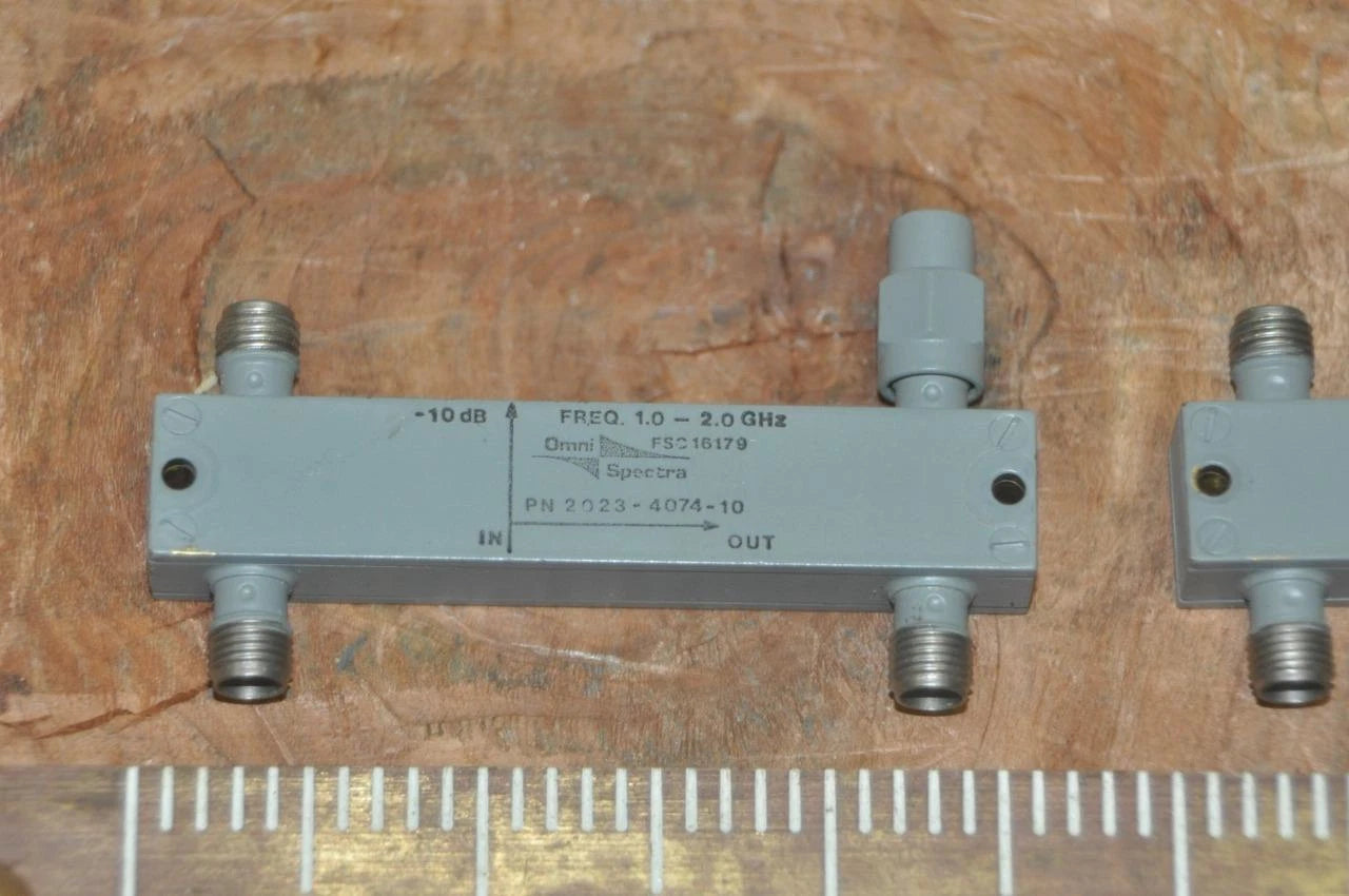 Compact Digital AnaInstruments Multimeter for Electronics Testing