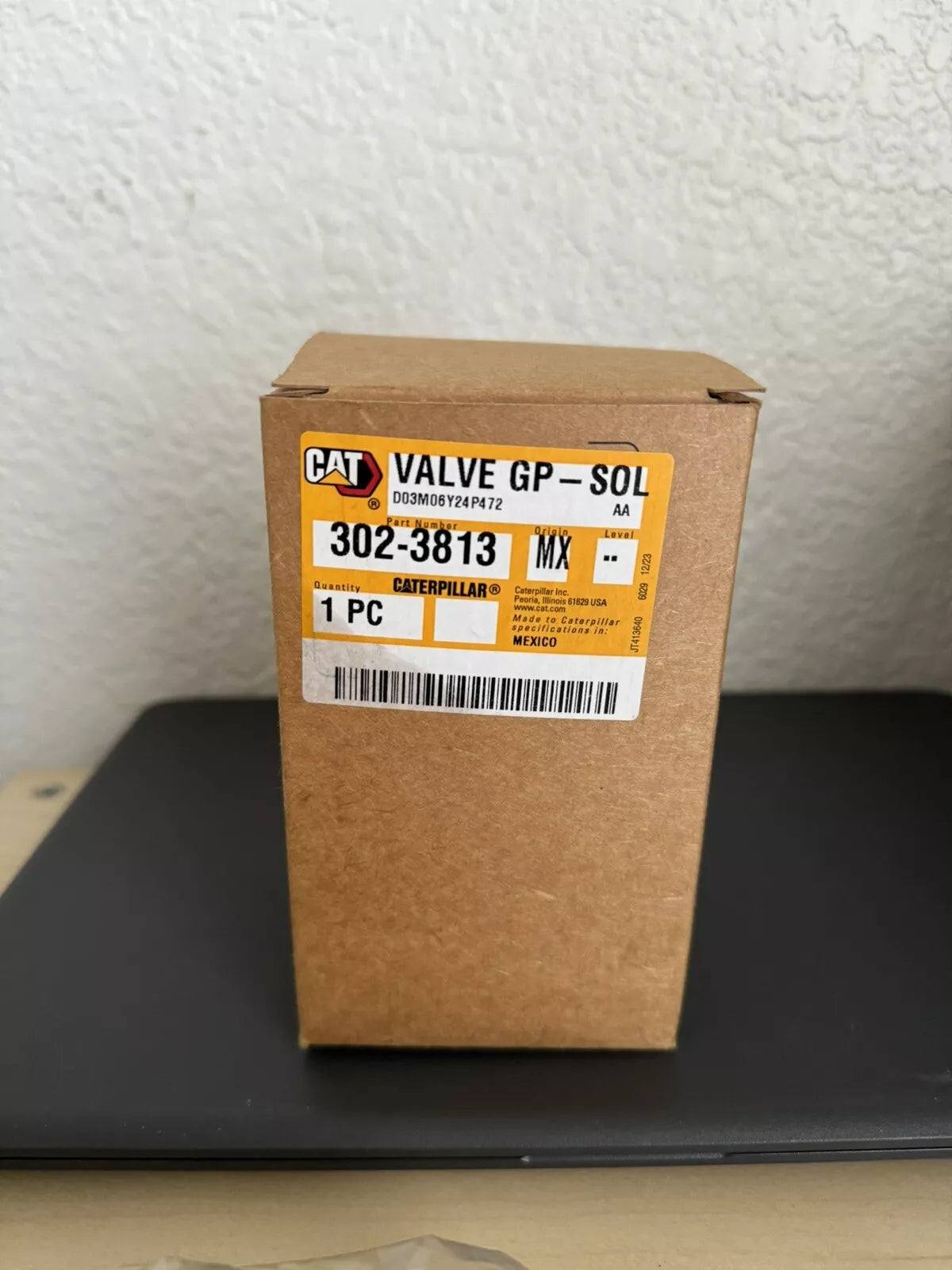 Caterpillar 302-3813 Valve Group - New Sealed
