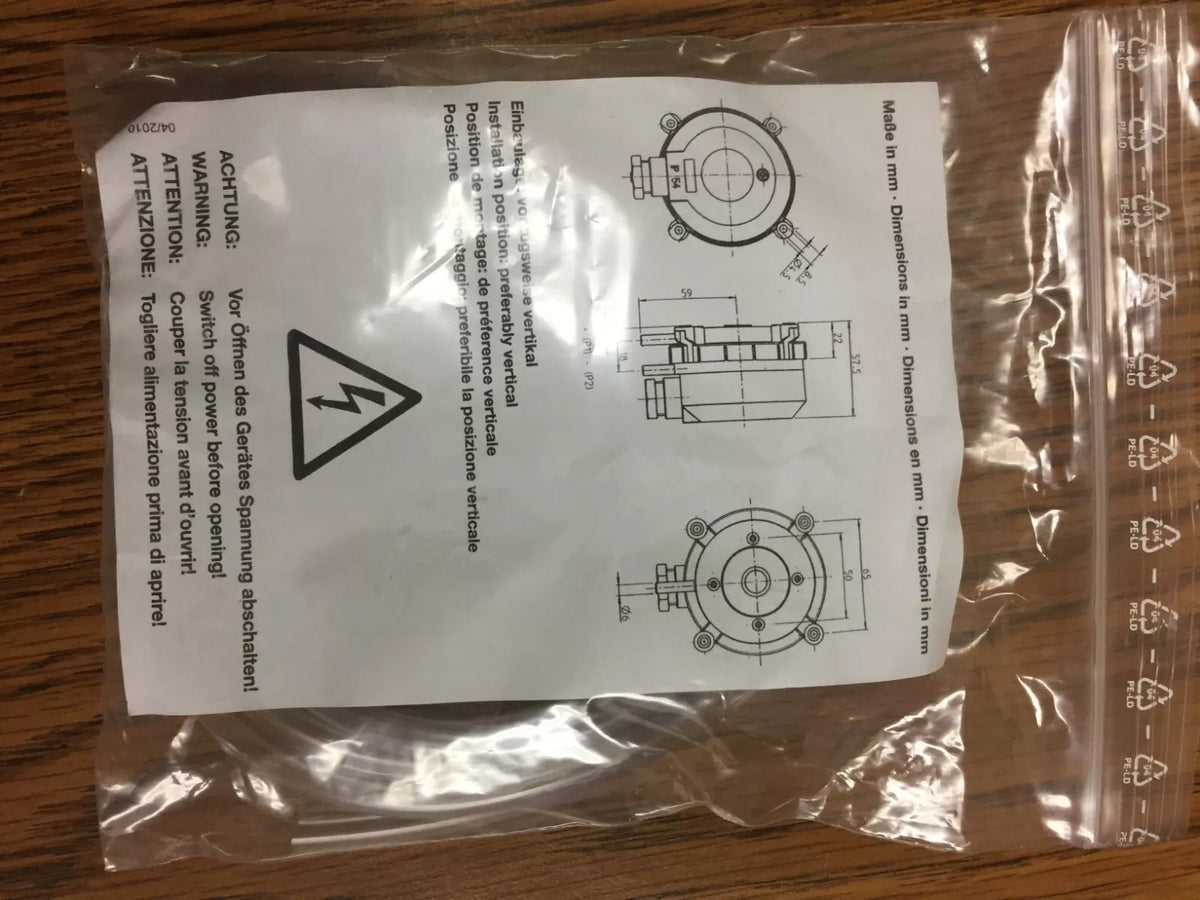 Dwyer A-481 Installer Kit with 2 A-480 Plastic Static Tips and 6’ PVC Tubing
