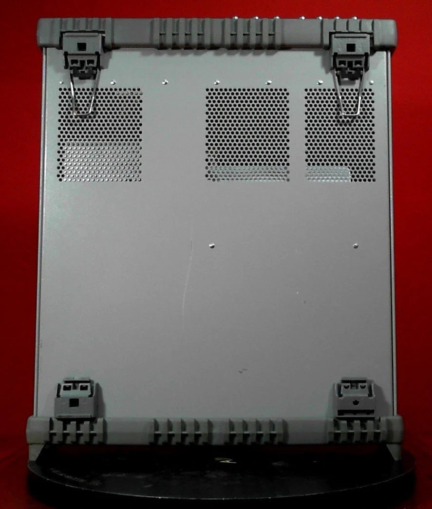 Agilent - Keysight 81110A-81111A DE41B05926 Pulse Pattern Generator 165-330 MHz