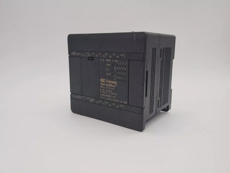 GE FANUC VersaMax IC200UDR001-BF Micro Controller with 24VDC Power Supply
