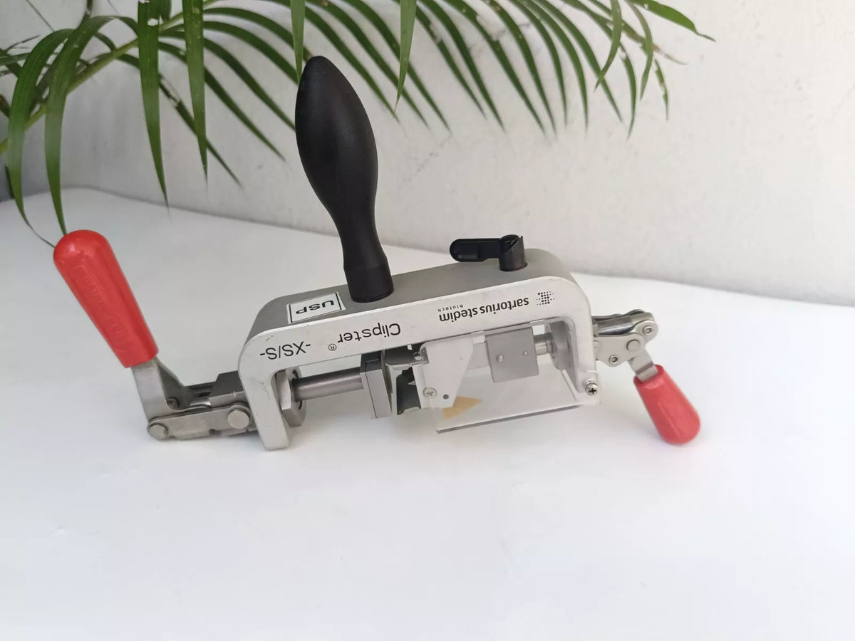 Sartorius Stedim Biotech Clipster -XS/S- Lab Equipment / Tool