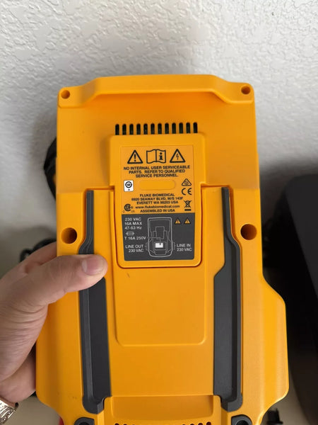 FLUKE ESA615 EU 230V Electrical Safety Analyzer (Calibrated 2024)