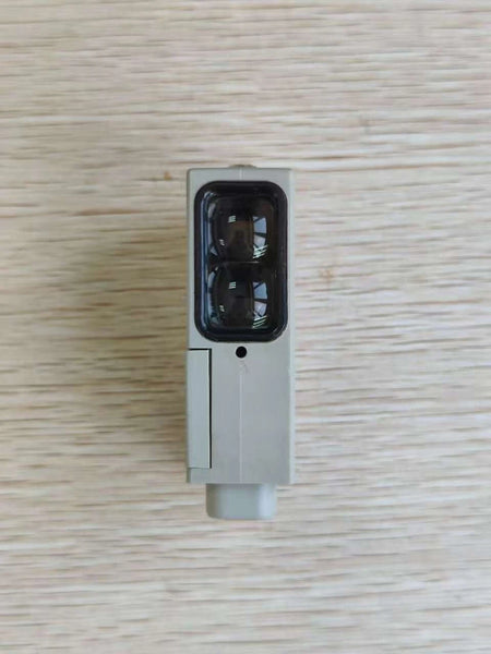 Allen-Bradley 42MRU-5000 Photoelectric Sensor