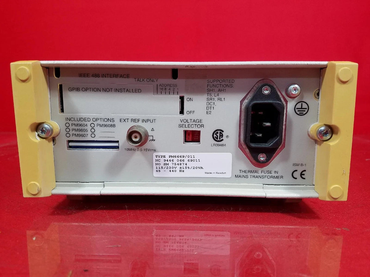 Fluke PM6669 Universal Frequency Counter (POWERED ON) SM754874