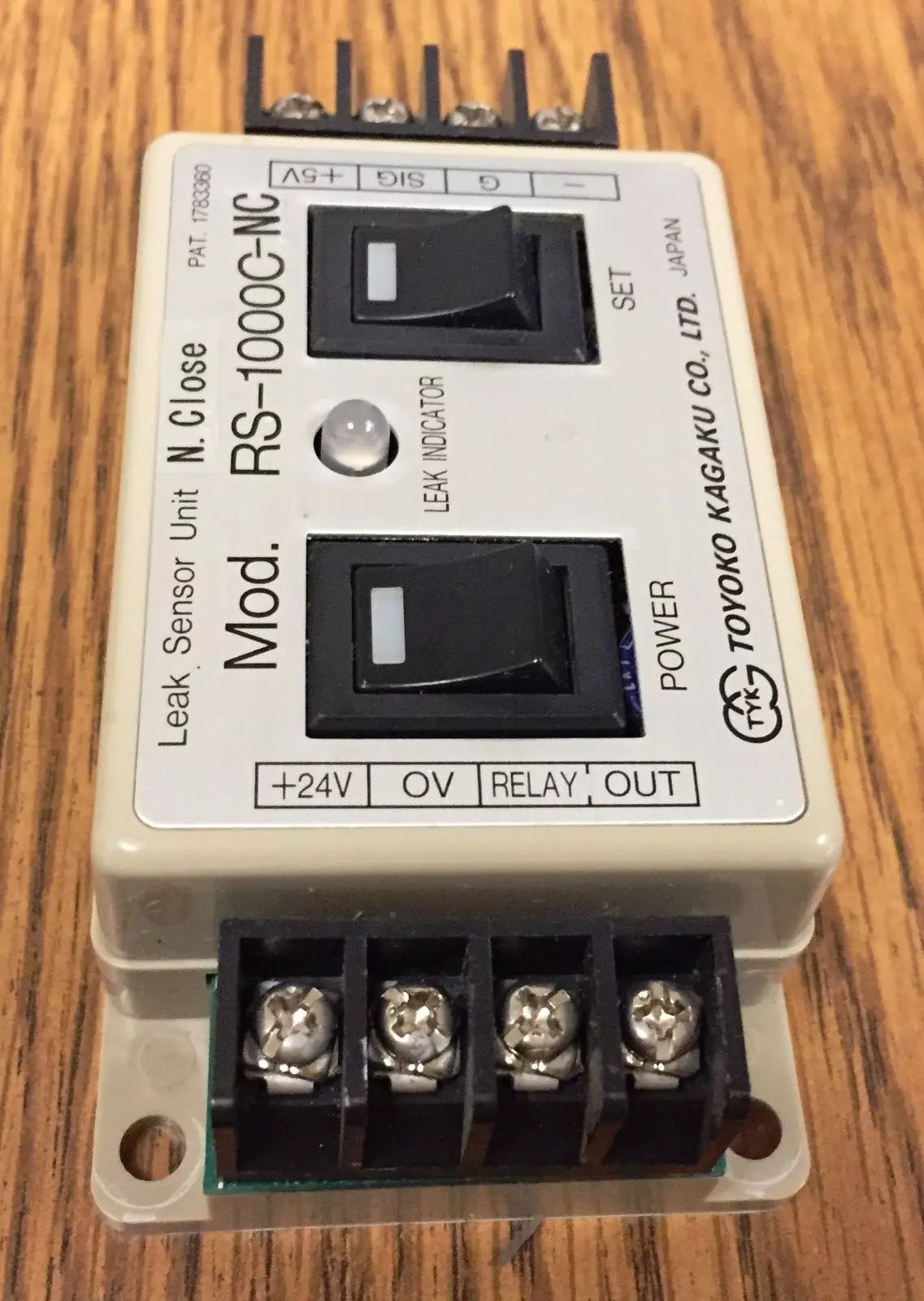 Toyoko Kagaku RS-1000C 24VDC Leak Sensor Unit