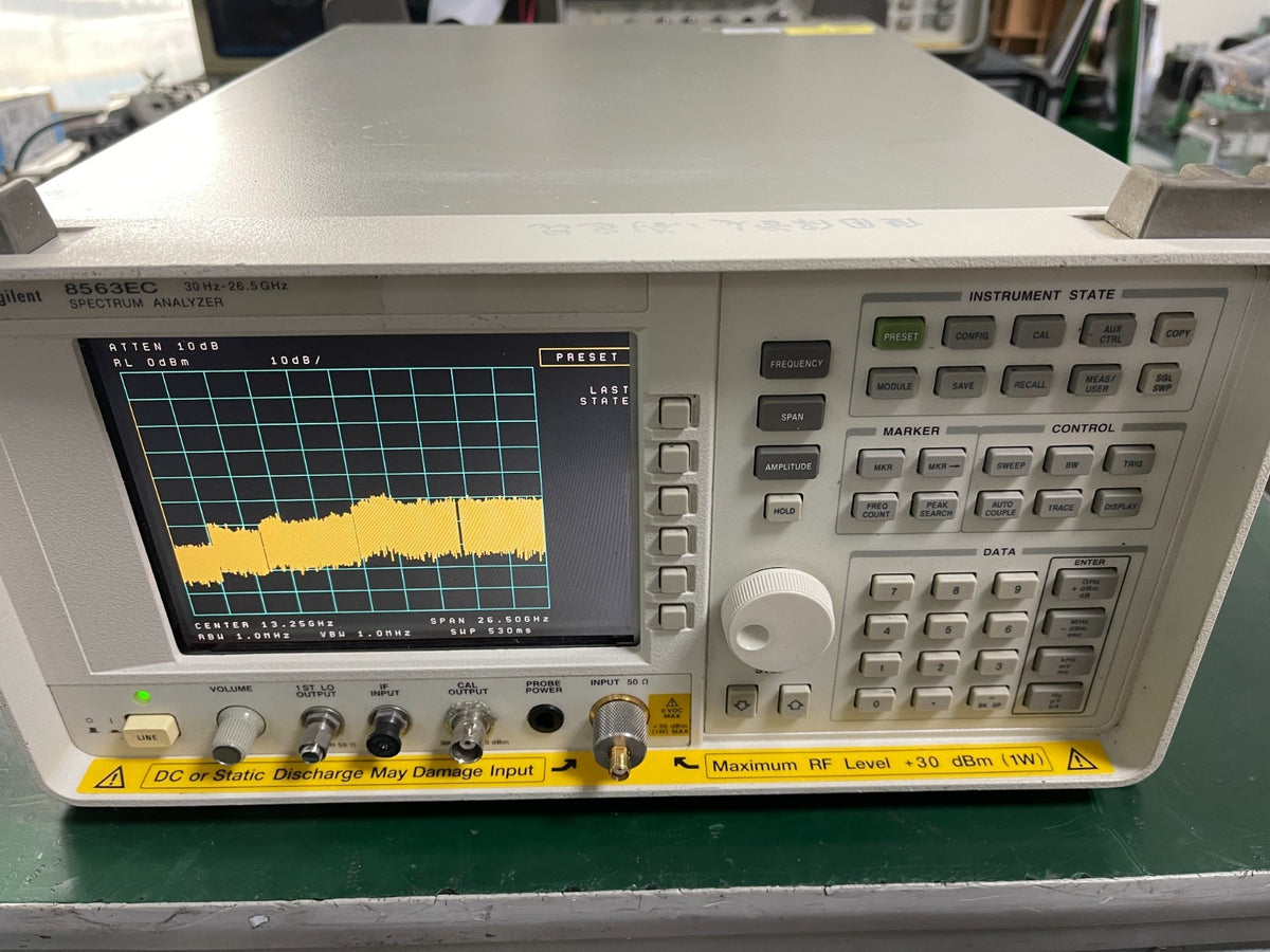 Agilent 8563EC 9KHz - 26.5GHz Spectrum Analyzer w/ opt. 007 _02238
