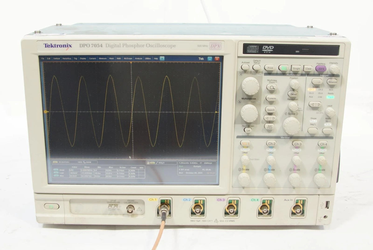 Tektronix TDS7054 4CH 500MHz 5GSa/s DPO Digital Phosphor Oscilloscope