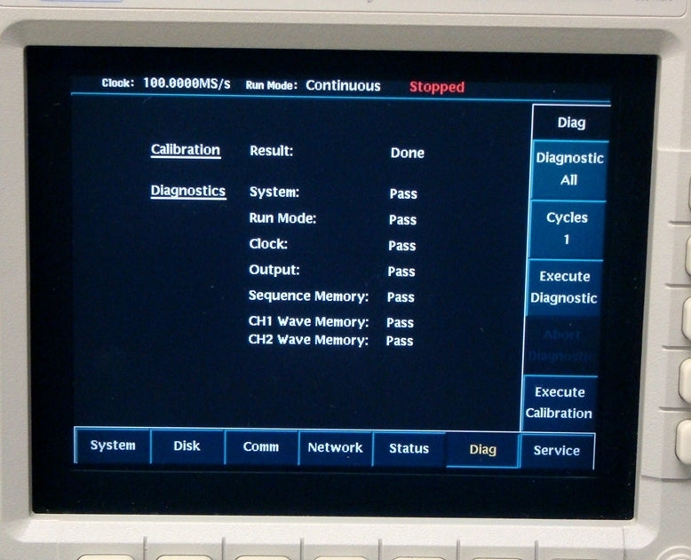 AWG420 200MHz 16bit 2ch Waveform Generator by Tektronix